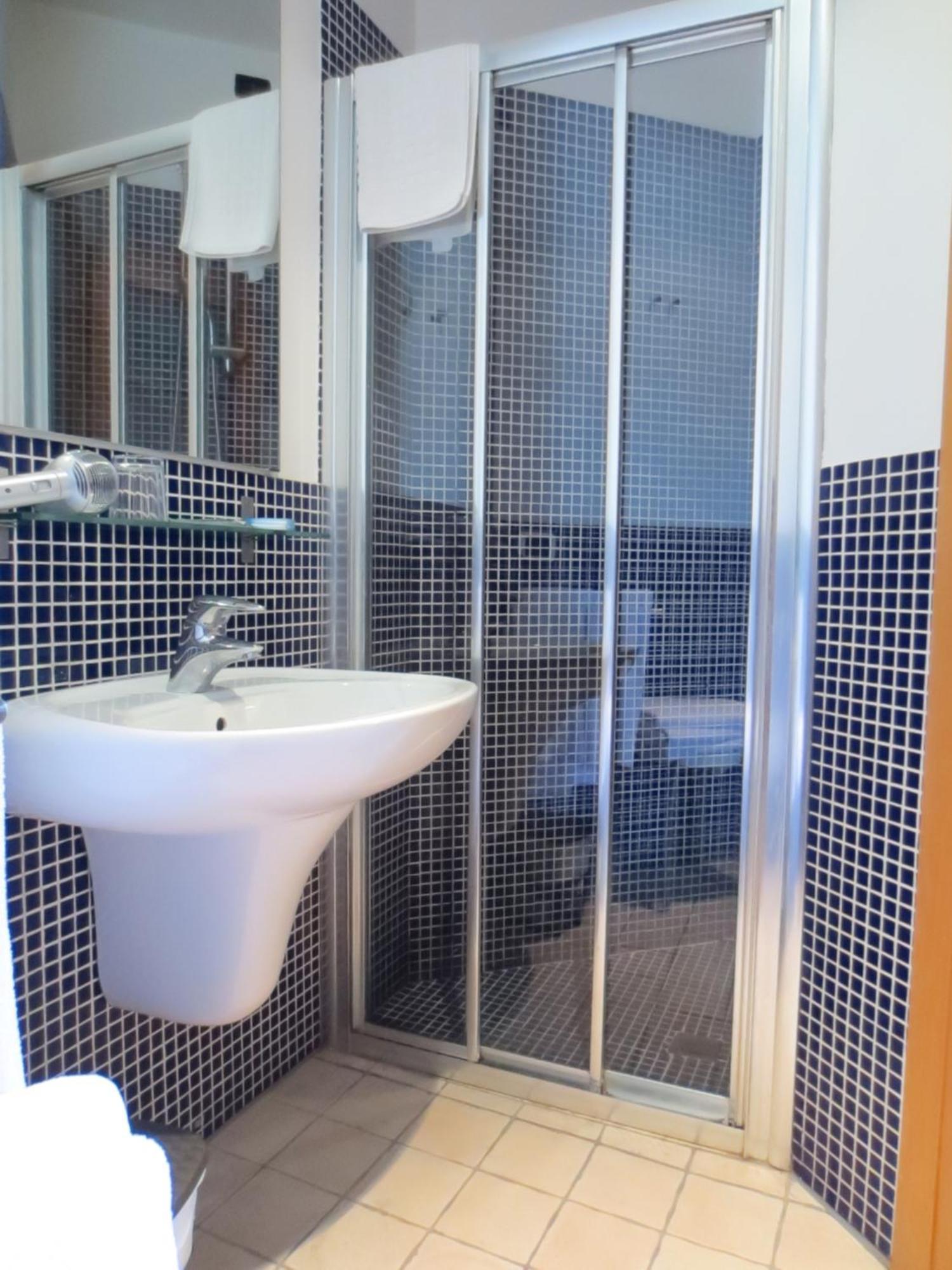 Hotel Etna - Nuova Gestione Romagnola All-Inclusive Spiaggia Parcheggio Ριτσόνε Εξωτερικό φωτογραφία