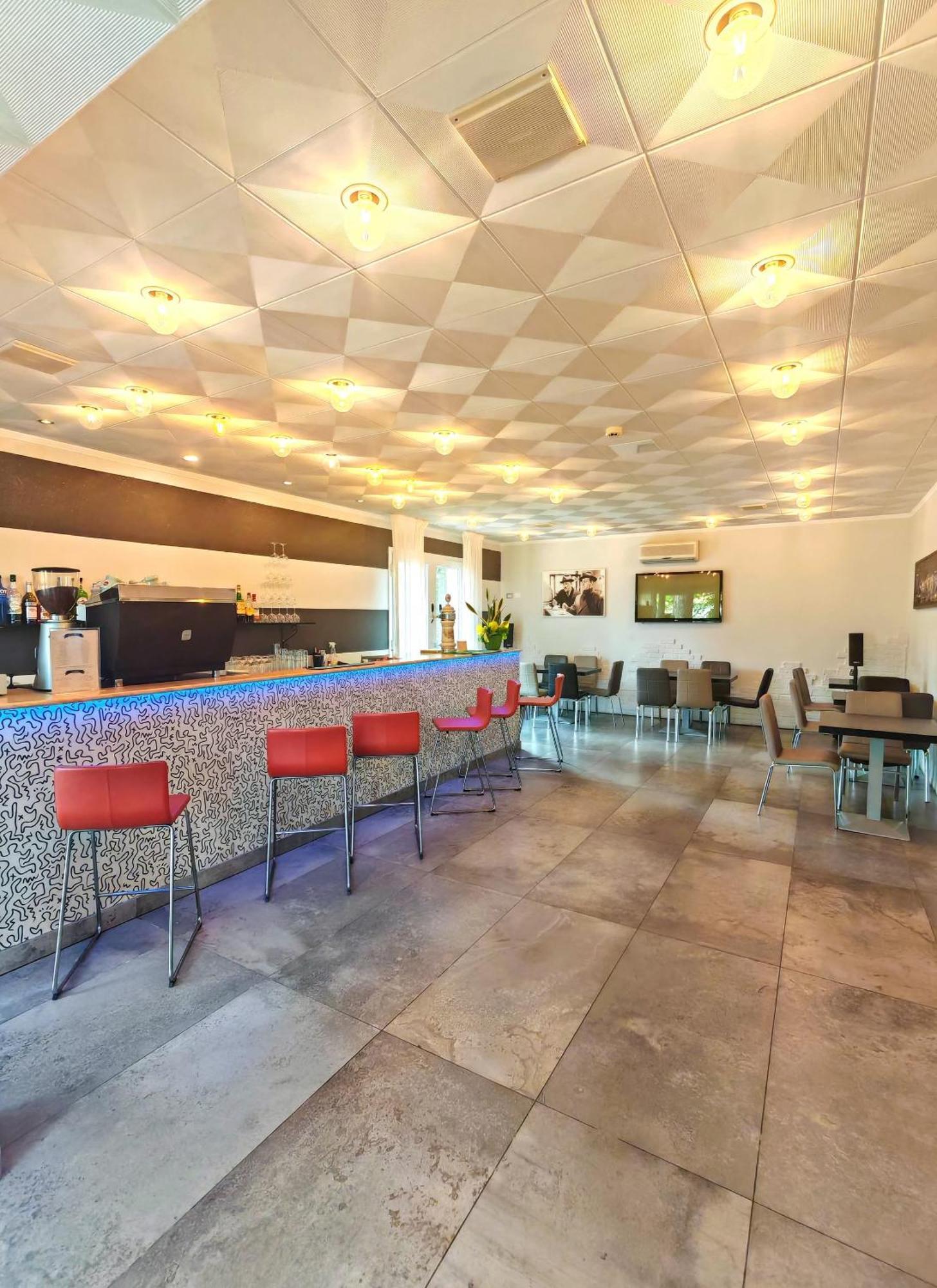 Hotel Etna - Nuova Gestione Romagnola All-Inclusive Spiaggia Parcheggio Ριτσόνε Εξωτερικό φωτογραφία