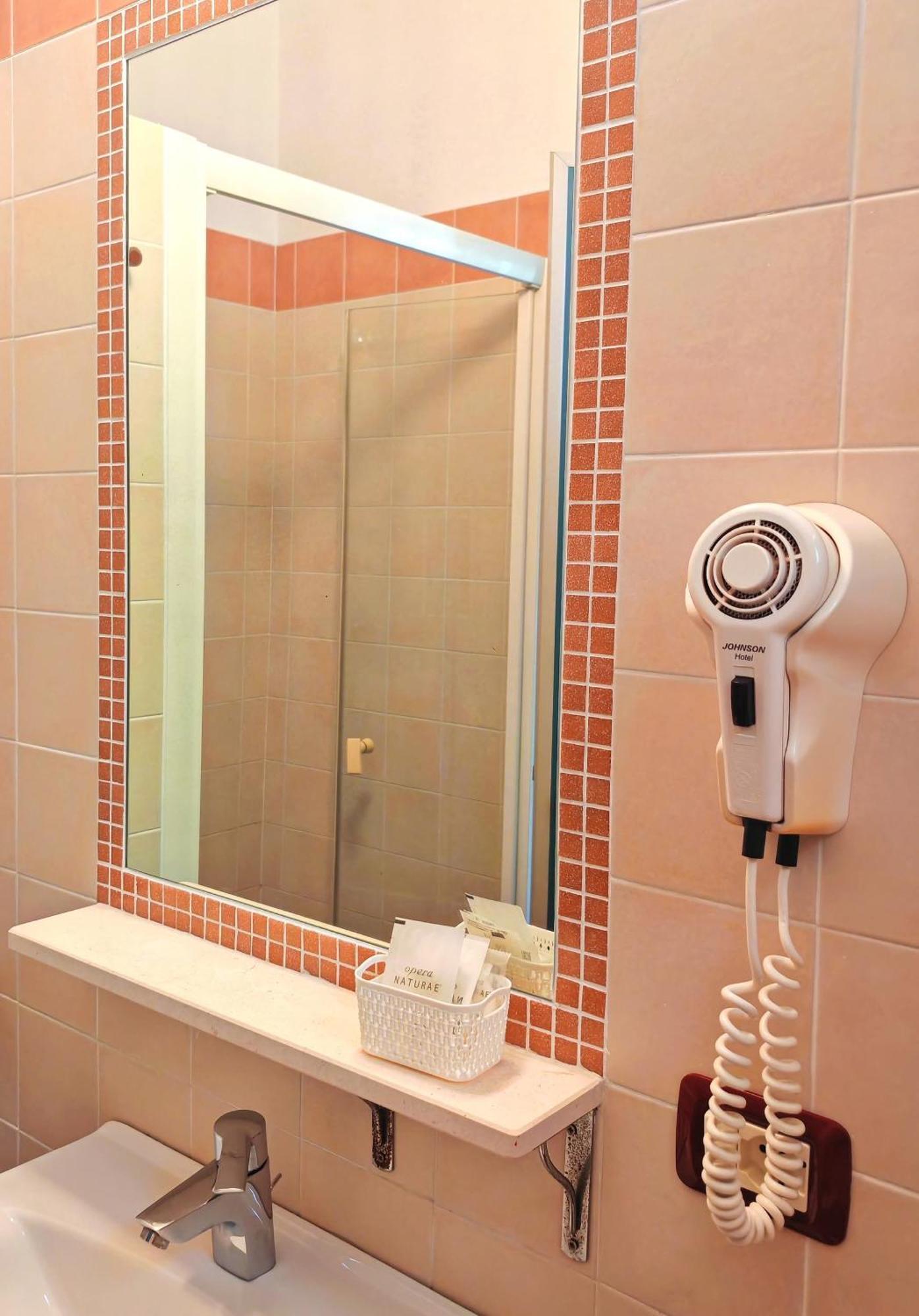 Hotel Etna - Nuova Gestione Romagnola All-Inclusive Spiaggia Parcheggio Ριτσόνε Εξωτερικό φωτογραφία